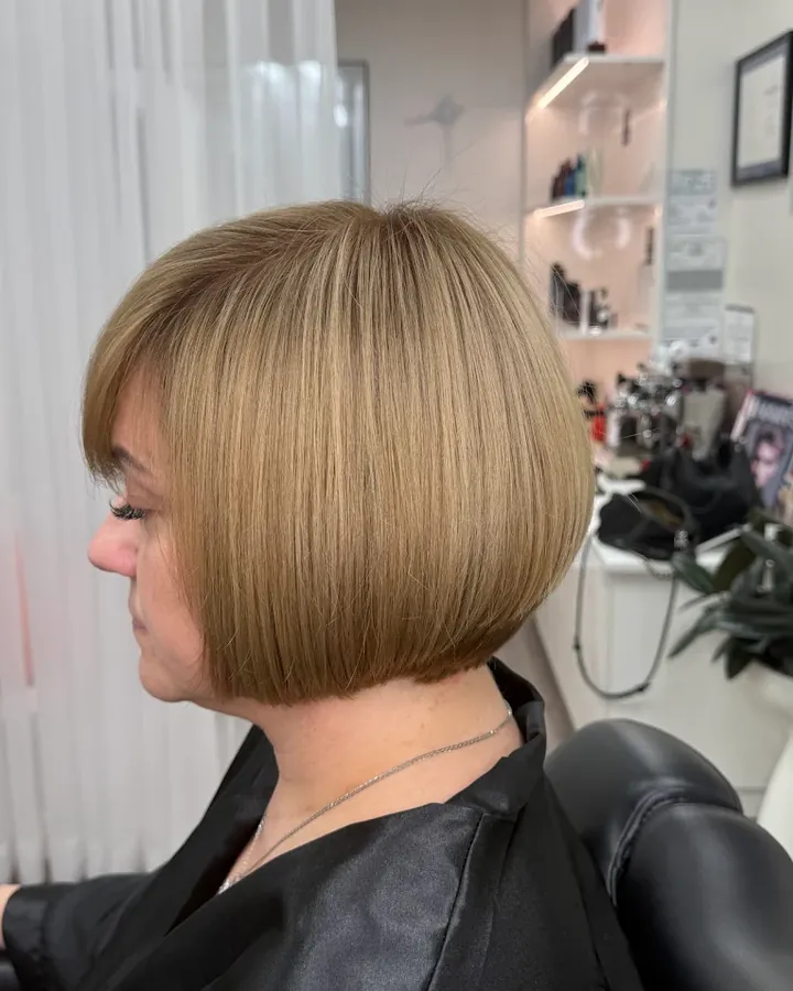 Blonde bob at SB SPACE, Los Angeles