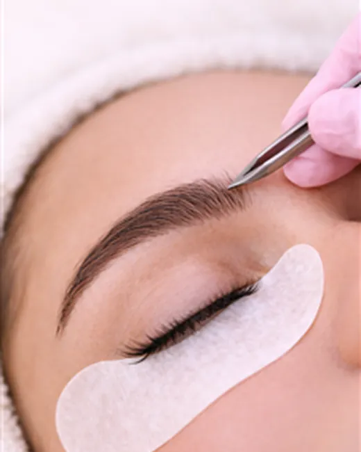 Eyebrow Shape at SB SPACE Los Angeles